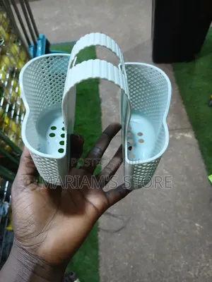 Double Sponge Drainer and Kitchen Sink Organizer Helps Keep Kitchen