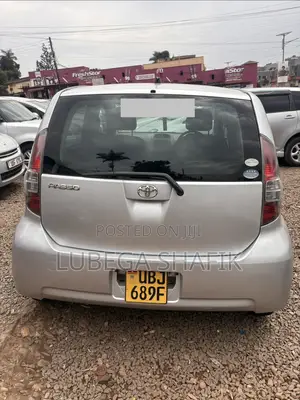 Toyota Passo 2008 Silver
