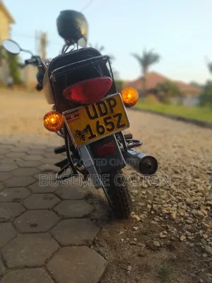 Bajaj Boxer 100 2010 Red