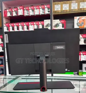 Desktop Computer Lenovo 8GB Intel Core i5 SSD 256GB