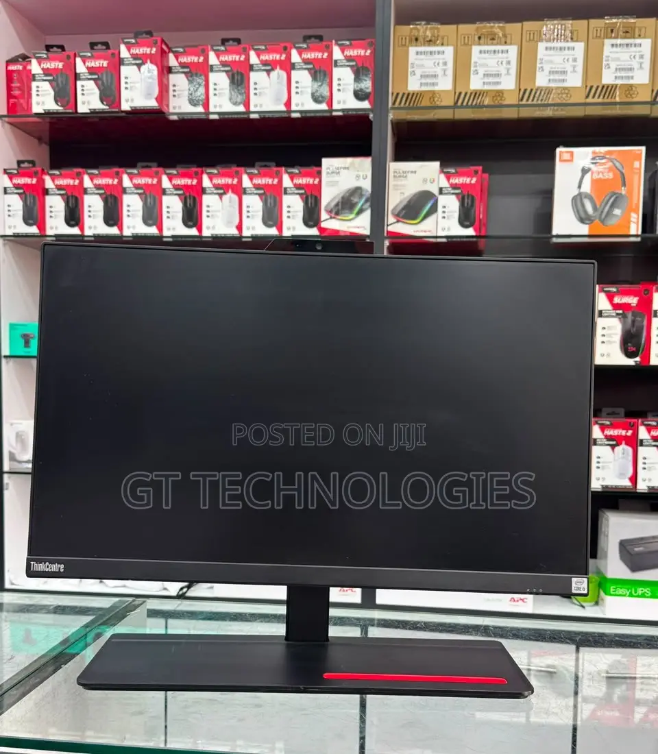 Desktop Computer Lenovo 8GB Intel Core i5 SSD 256GB