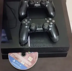 PS4 Standard With 12 Games, 2pads. Just Fun, No 'Kigambo'.