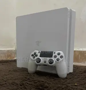 PS4 Slim With 12 Games, 2pads. Real Way to Be a Boss, G.
