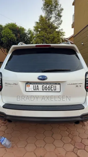 Subaru Forester Base 2022 White
