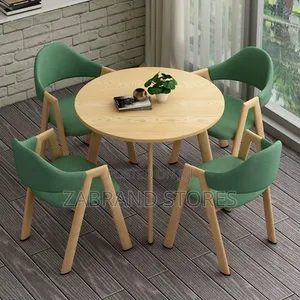 Round Balcony Table Set With 4 Seats