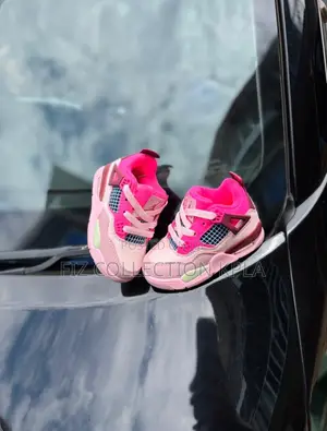 Jordan 4 Pearl Pink Kids Sneakers