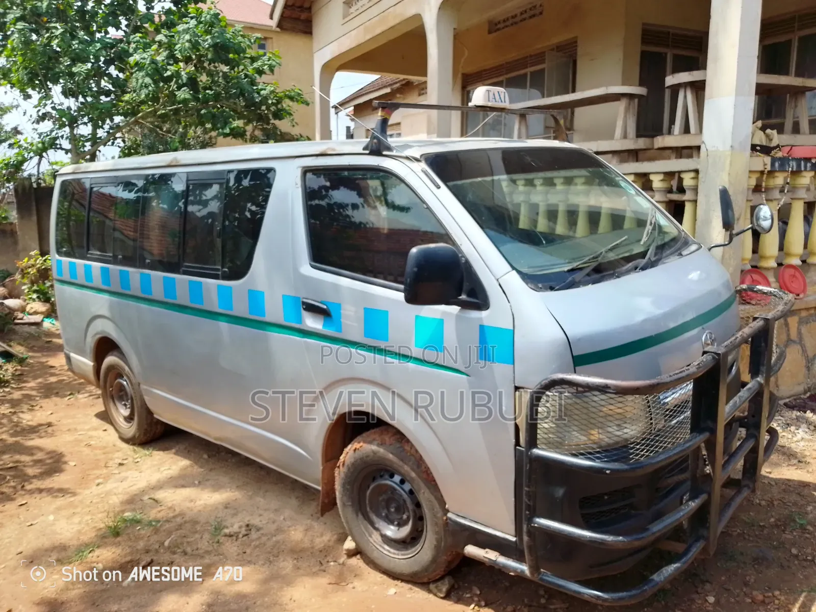 Toyota HiAce 2007 Silver