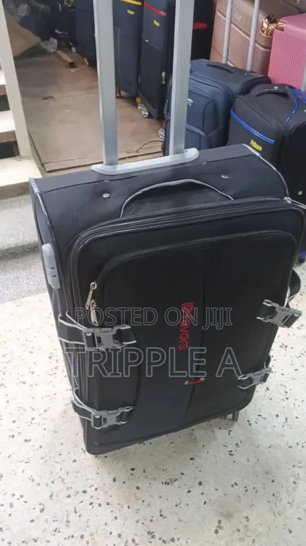 Medium Dfavors Soft- Shell Travel Suitcase