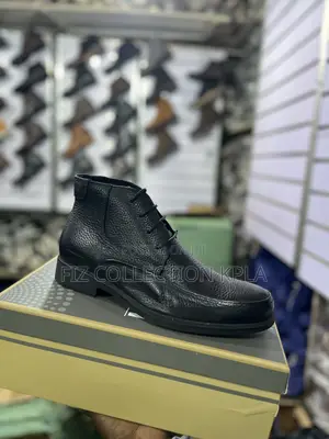 Clarks Urban Trek Black Lace Boot