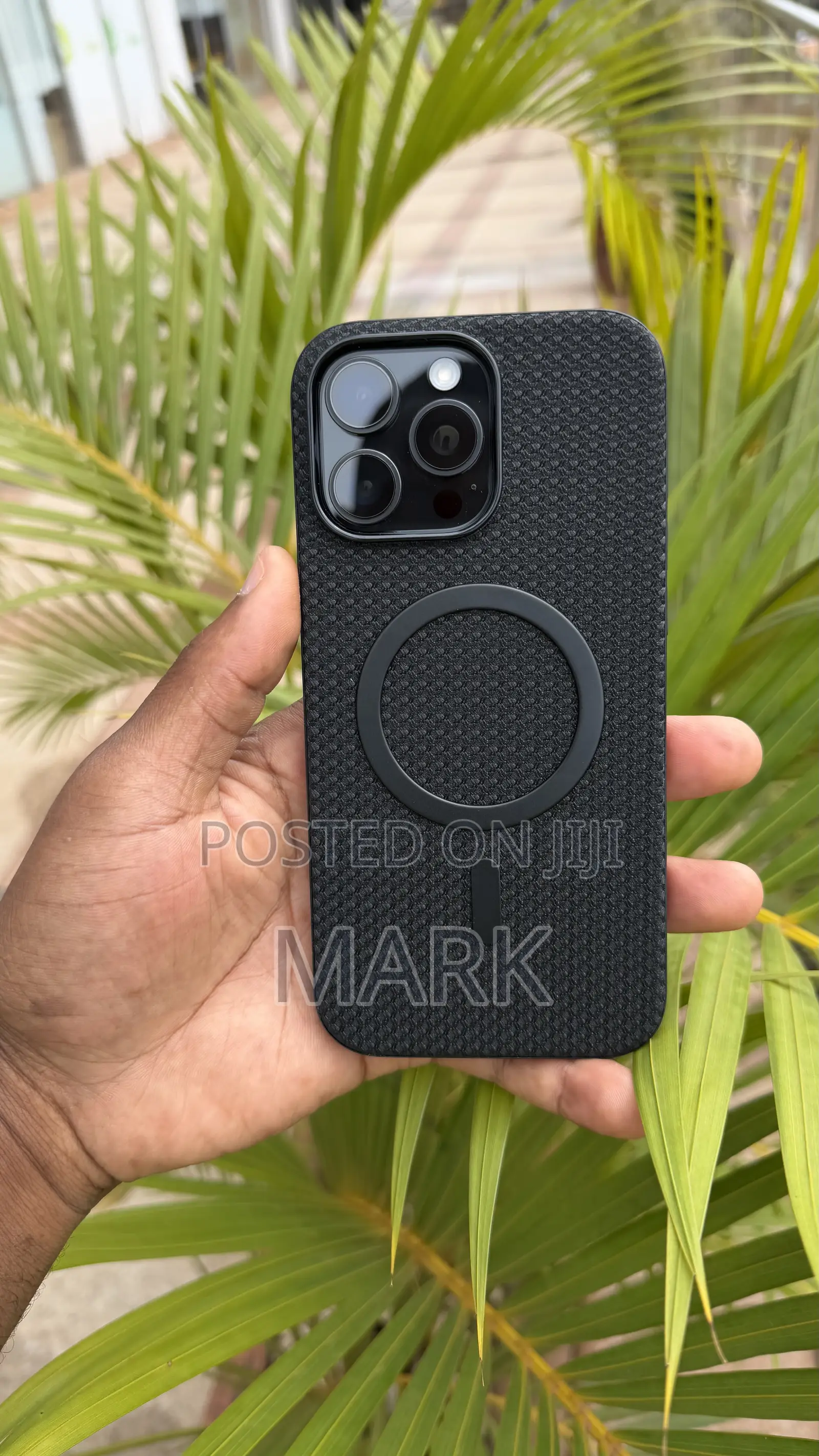 iPhone 16pro Max Cover