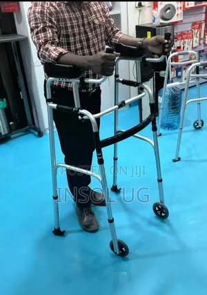 Foldable Stand Up Walking With Armrest Pad