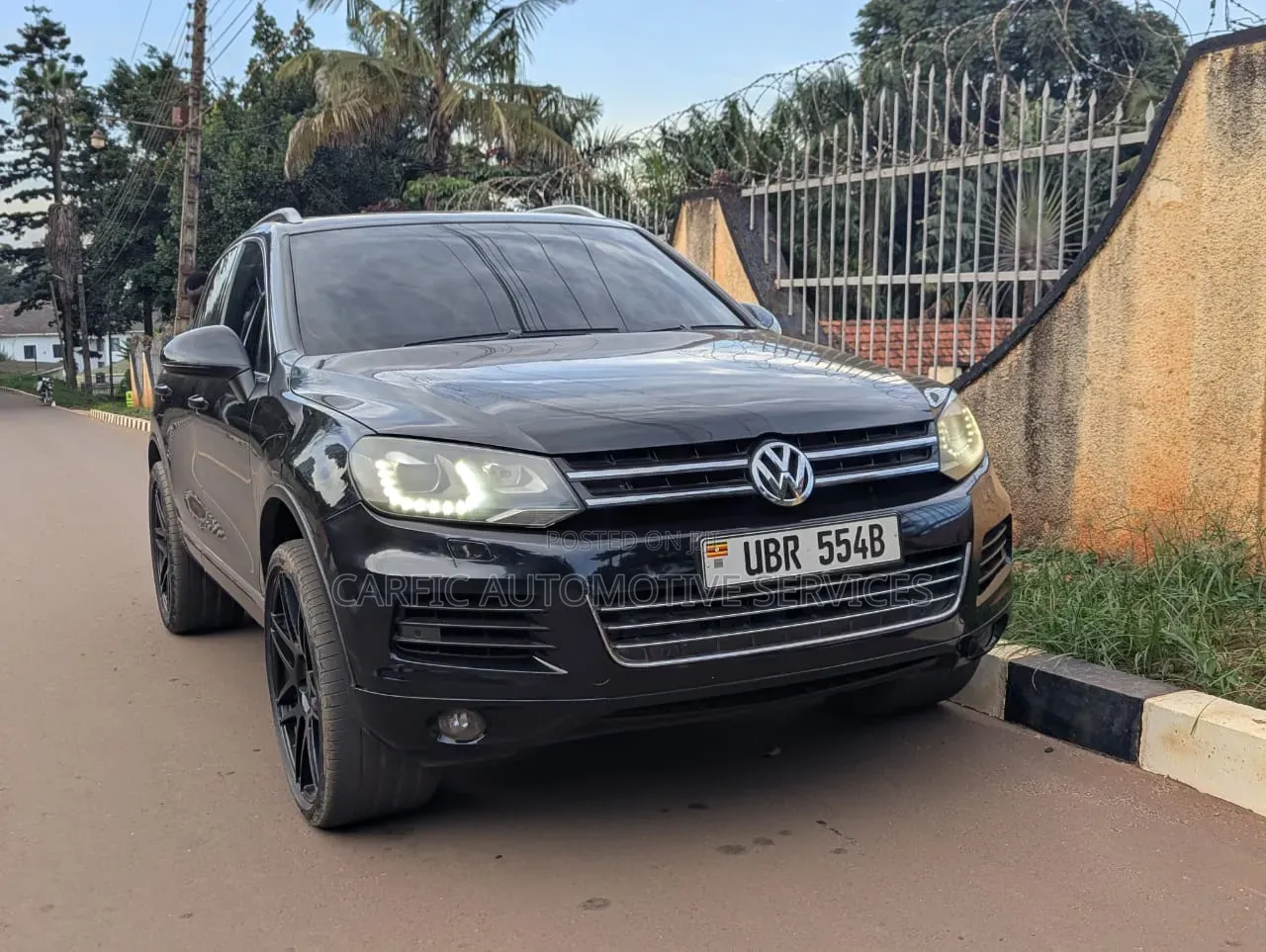 Volkswagen Touareg 2014 Black