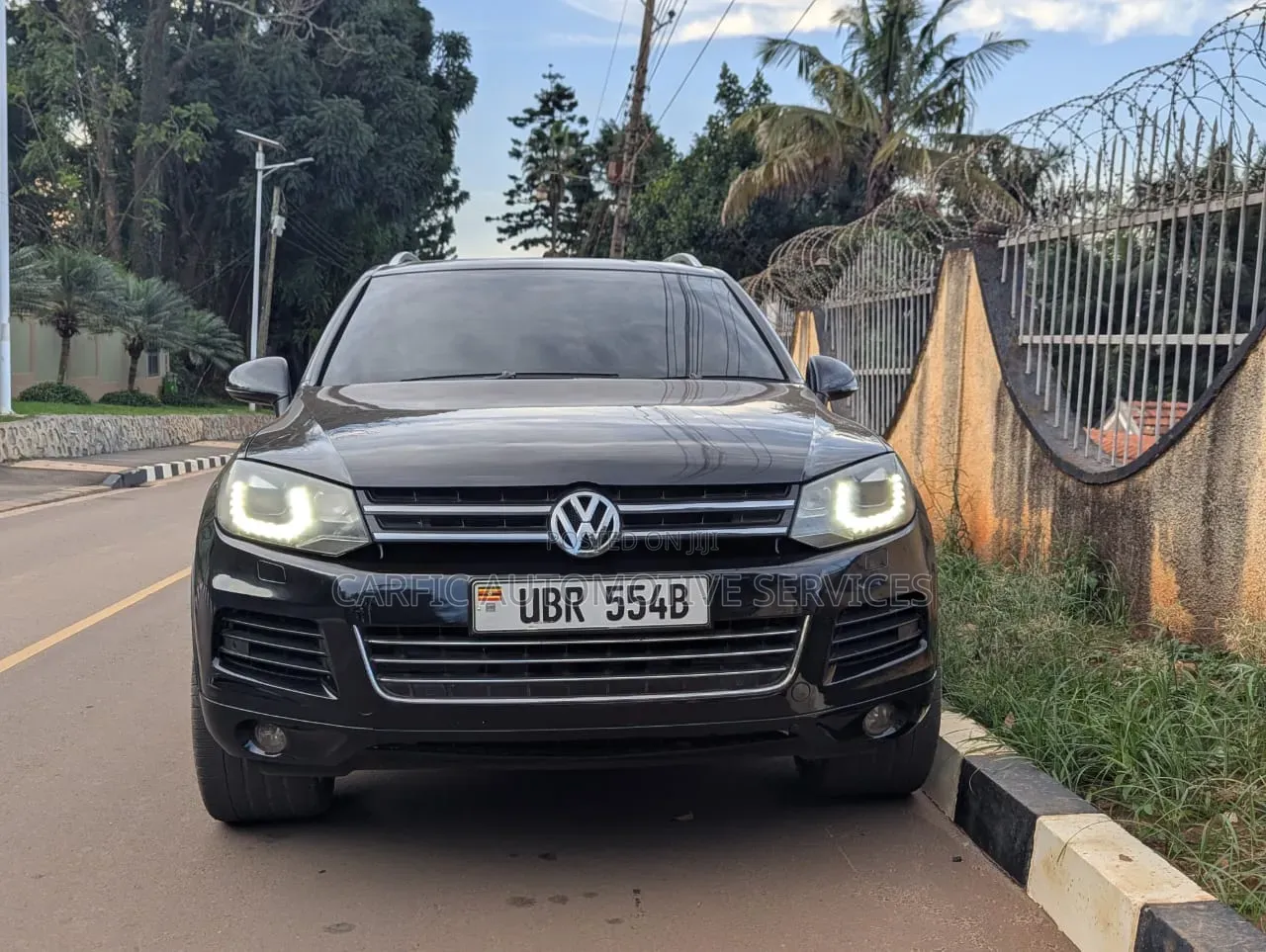 Volkswagen Touareg 2014 Black