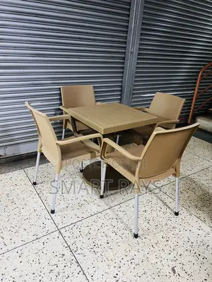 Portable Dining Plastic Table Set