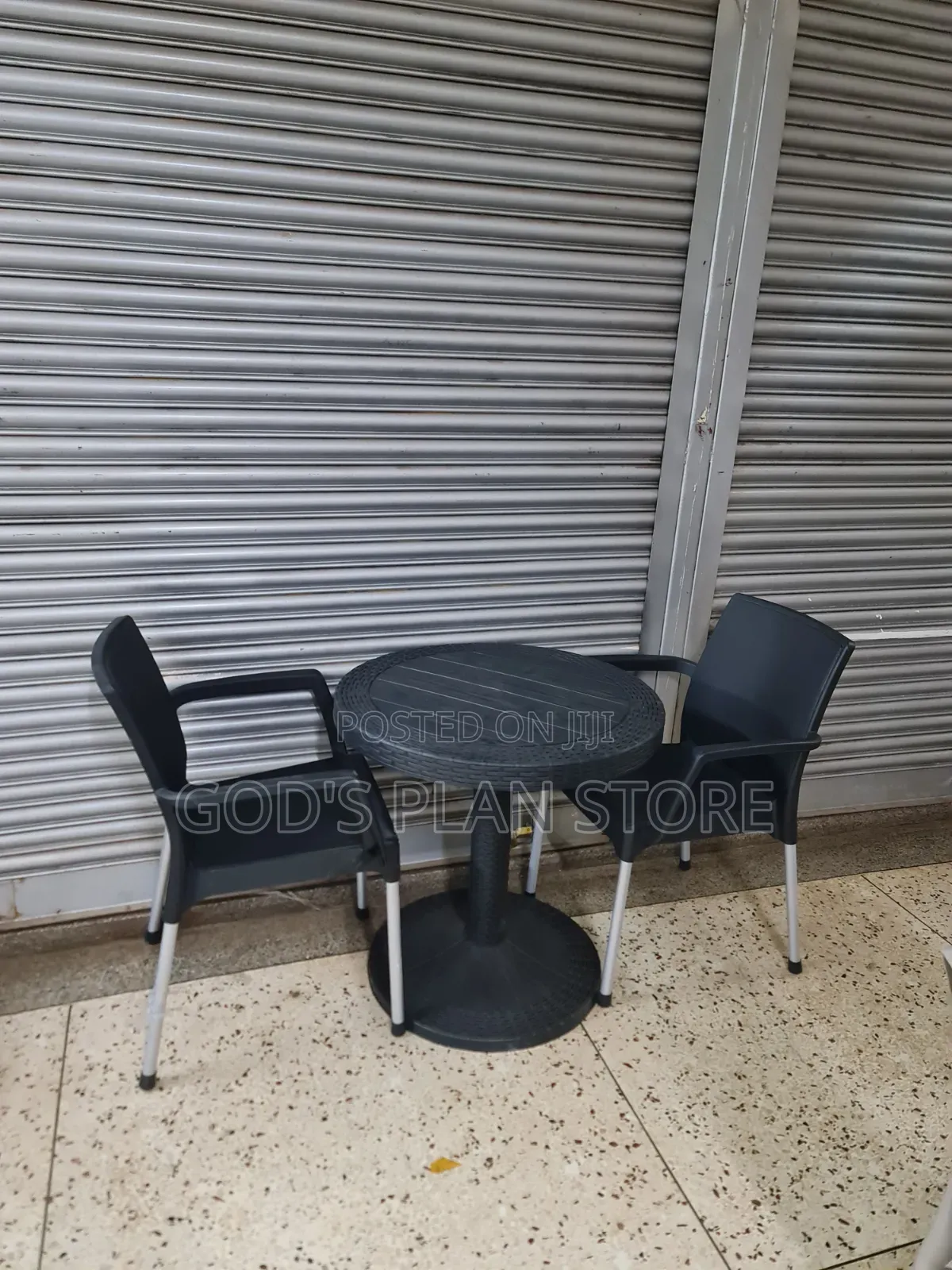 Lumina Plastic Table and Chairs Plastic Table and Chairs for Dining