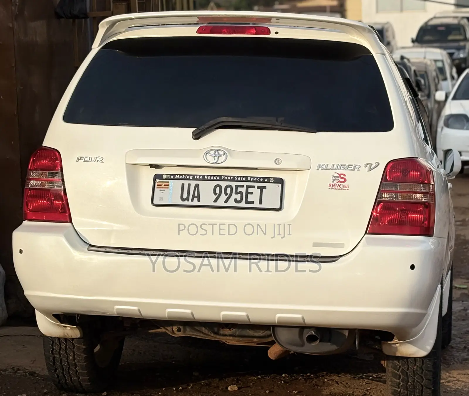 Toyota Kluger 2005 White