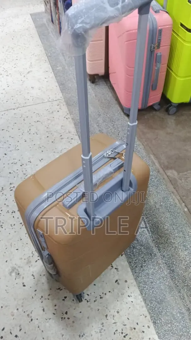 Enzo Rubber Suitcase Small Sized