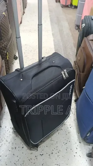 Small Size Dfavors Suitcase Black