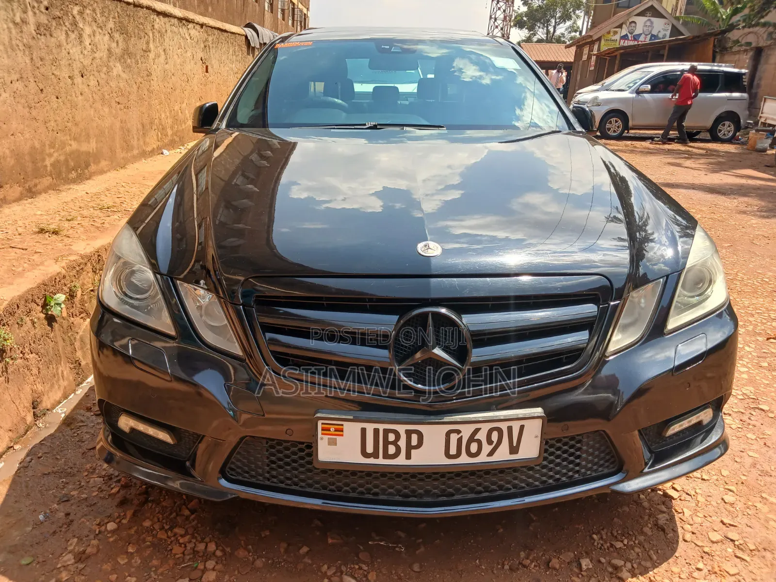 Mercedes-Benz E300 2014 Black
