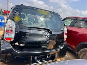 Toyota Passo 1.0 AWD 2013 Black