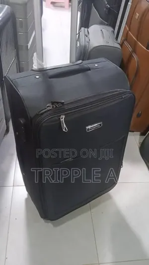 Prosperity Black Medium Suitcase