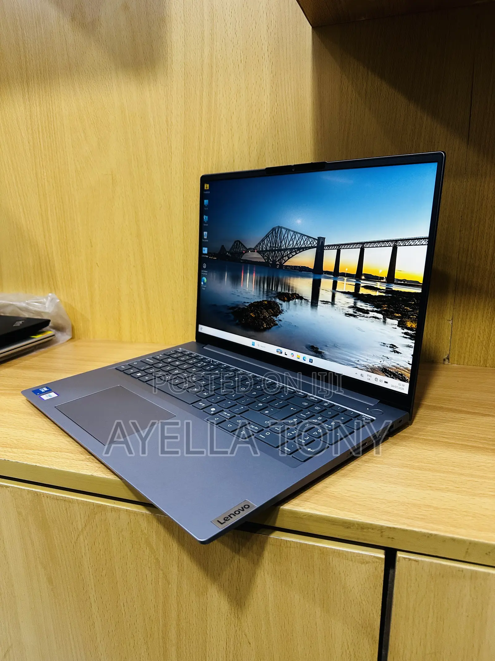 New Laptop Lenovo ThinkBook 15 16GB Intel Core i5 SSD 512GB