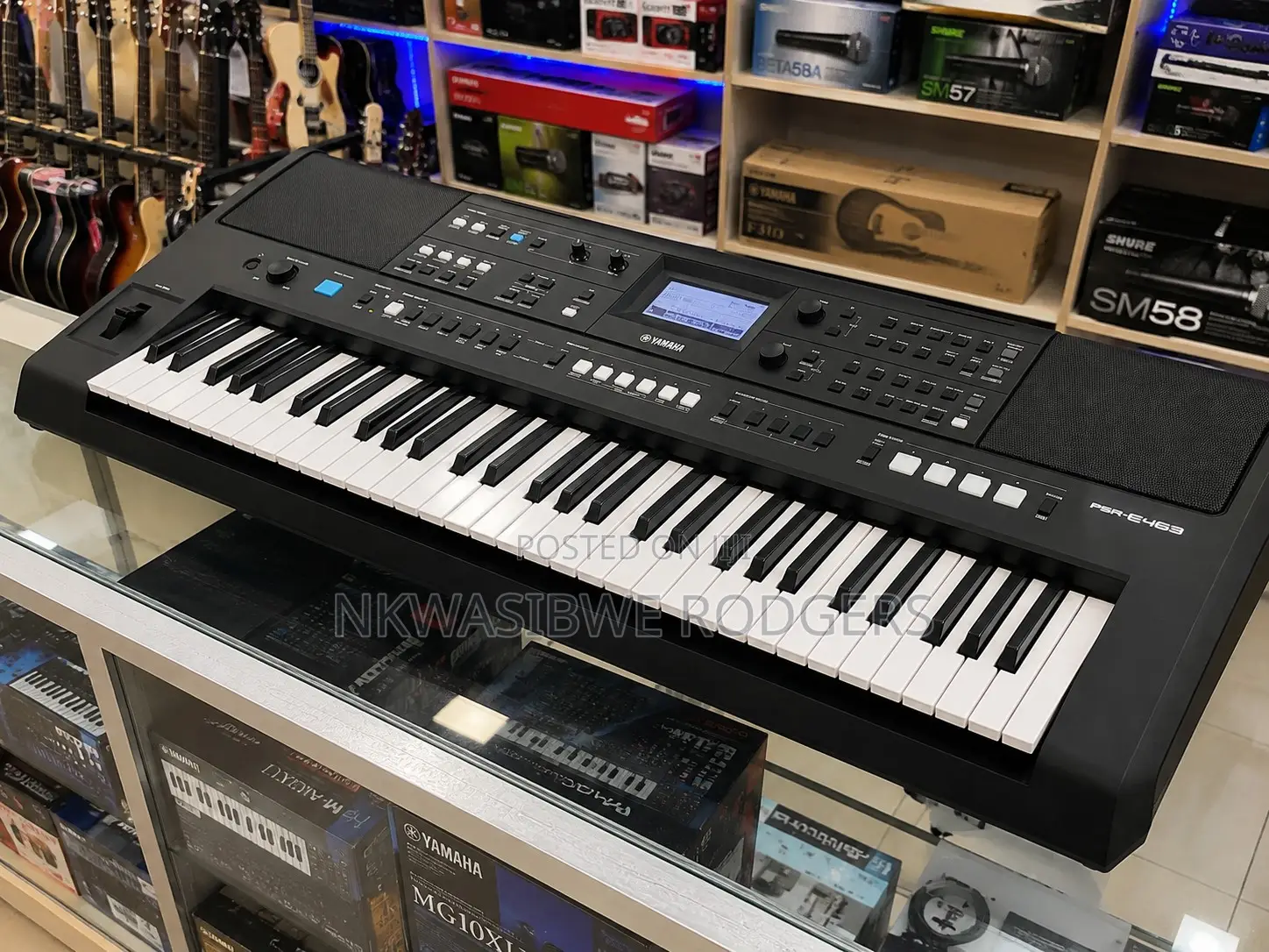 Yamaha Keyboard PSR E483