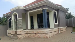 Furnished 5bdrm House in Central Division for sale