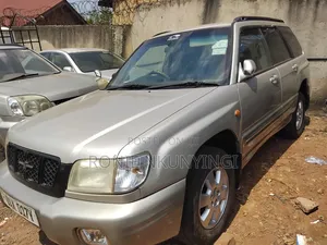Subaru Forester 2001 Silver