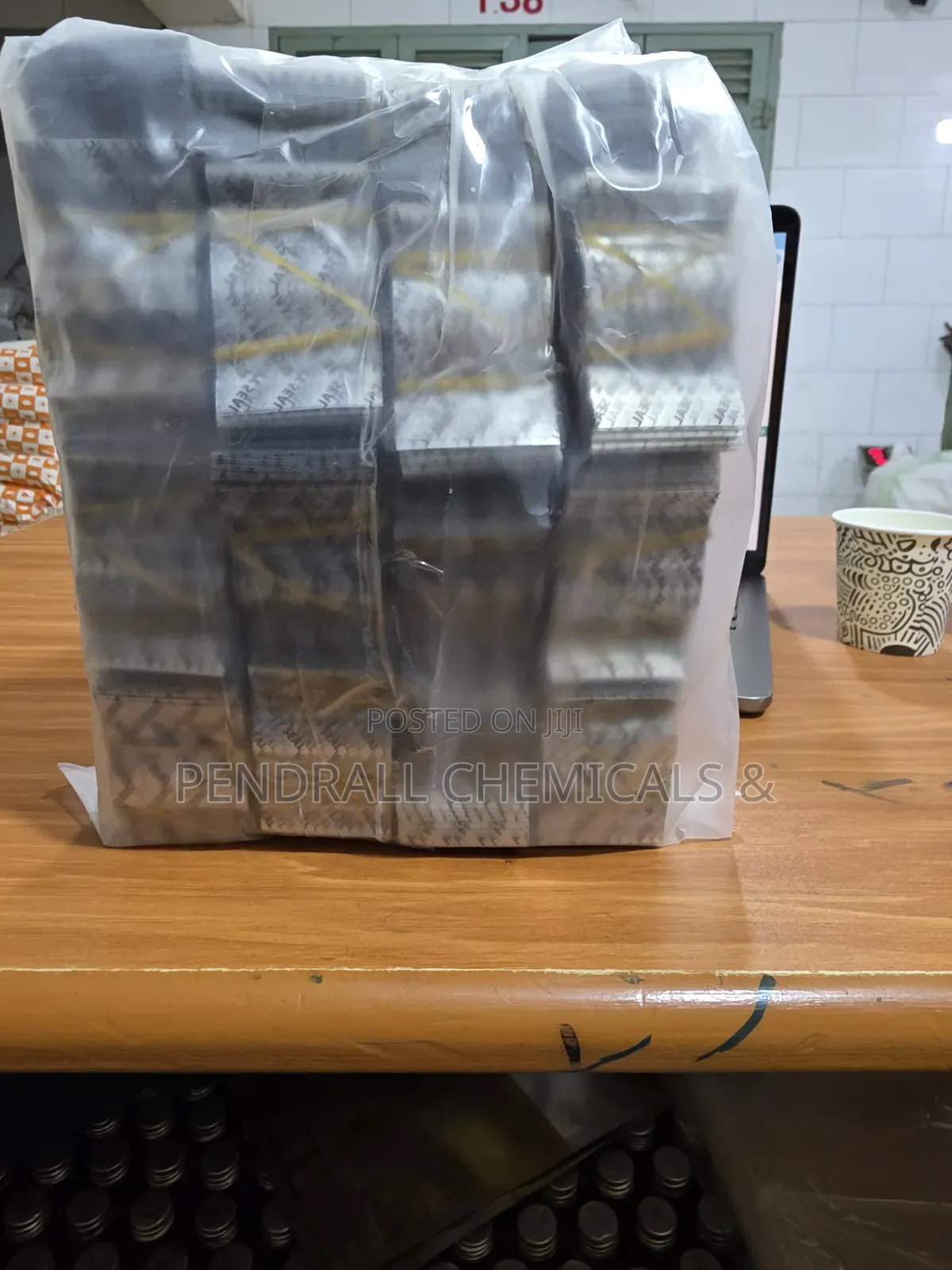 Security Seals (8000 Pieces)