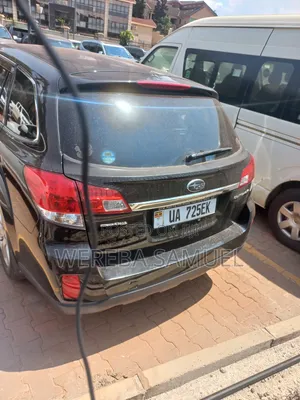 Subaru Outback 2.5i Limited 2011 Black