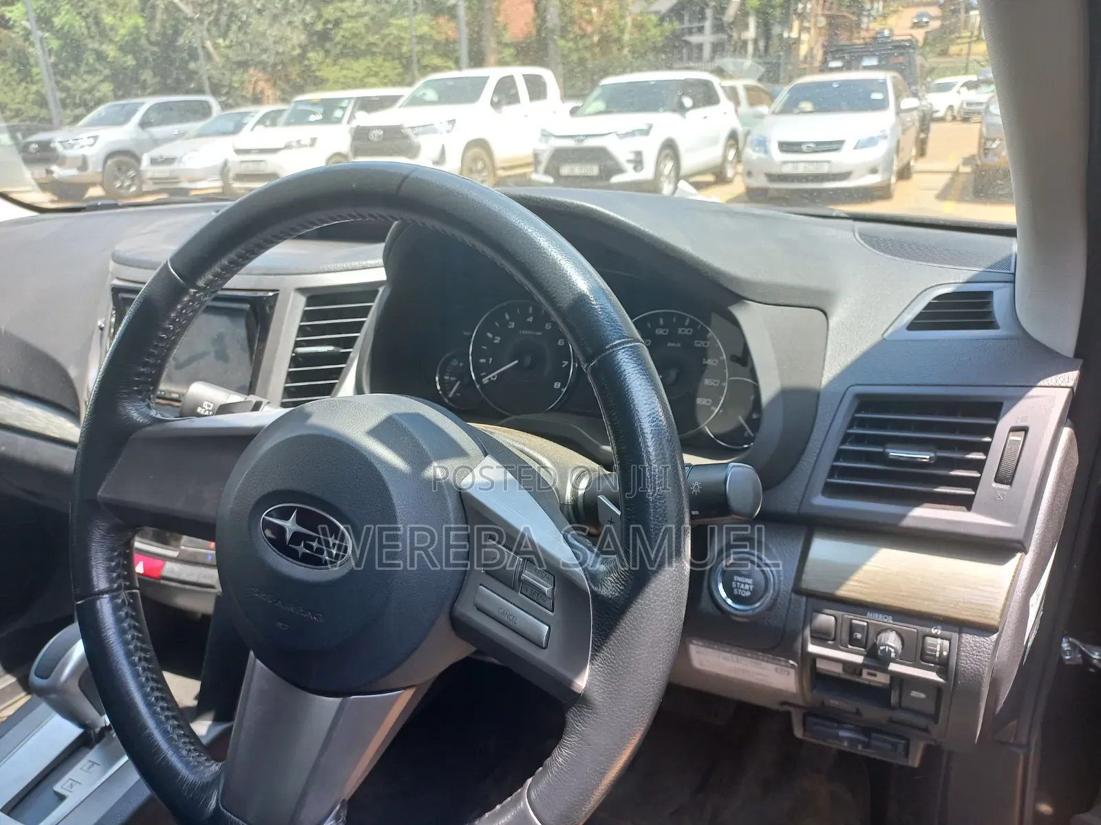 Subaru Outback 2.5i Limited 2011 Black