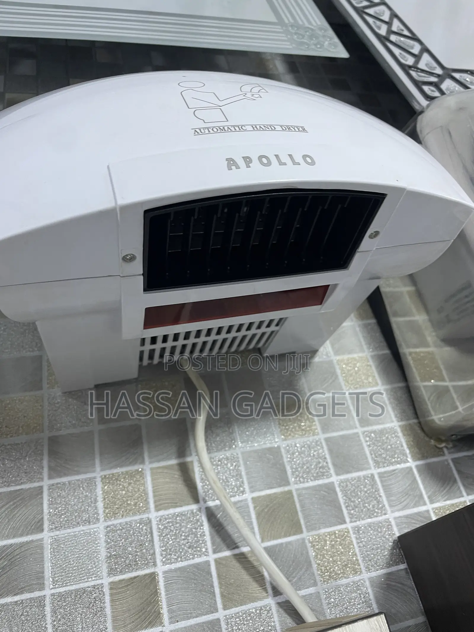 Automatic Hand Dryer With Touchless Sensor