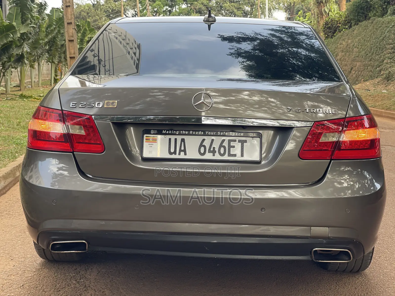 Mercedes-Benz E250 2012 Gray
