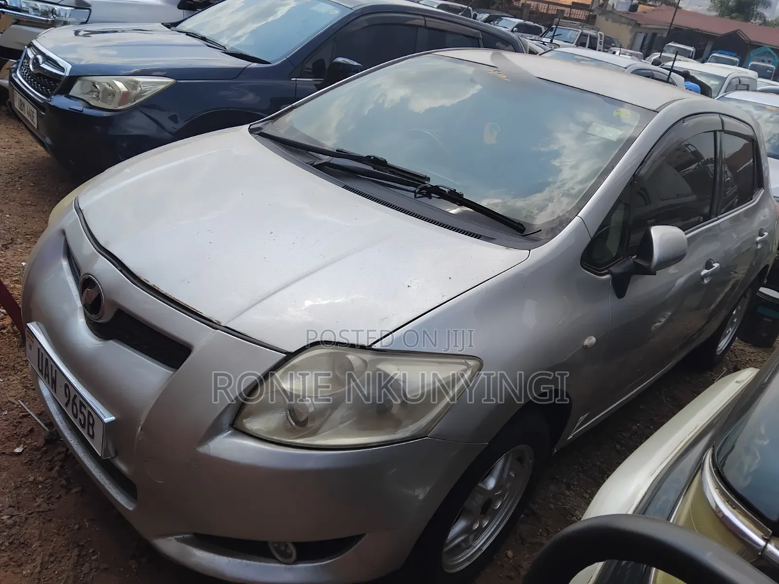Toyota Auris 2009 Silver