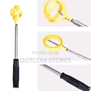 Empty Golf Ball Retriever Telescopic Automatic Locking Scoop