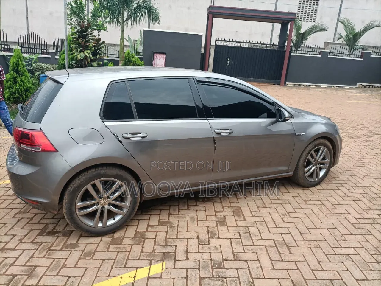 Volkswagen Golf 2016 Silver