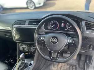 Volkswagen Tiguan 2018 White