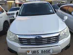 Subaru Forester 2011 White