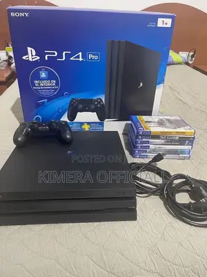 PS4 Pro With 12 Games, 2pads. Better Than a Wedding Party.