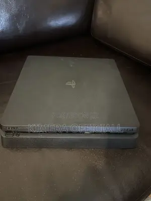 PS4 Slim With 12 Games, 2pads. Real Man, Real Games, Period.