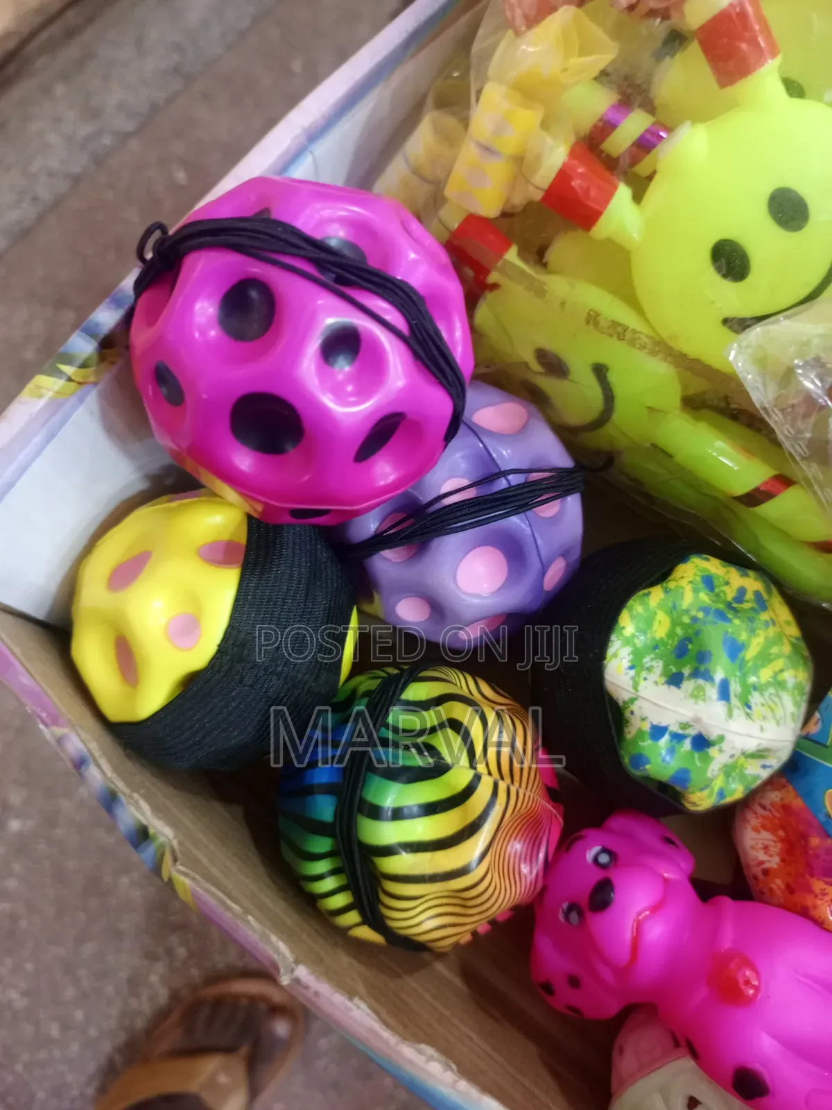 Space Balls 12pcs