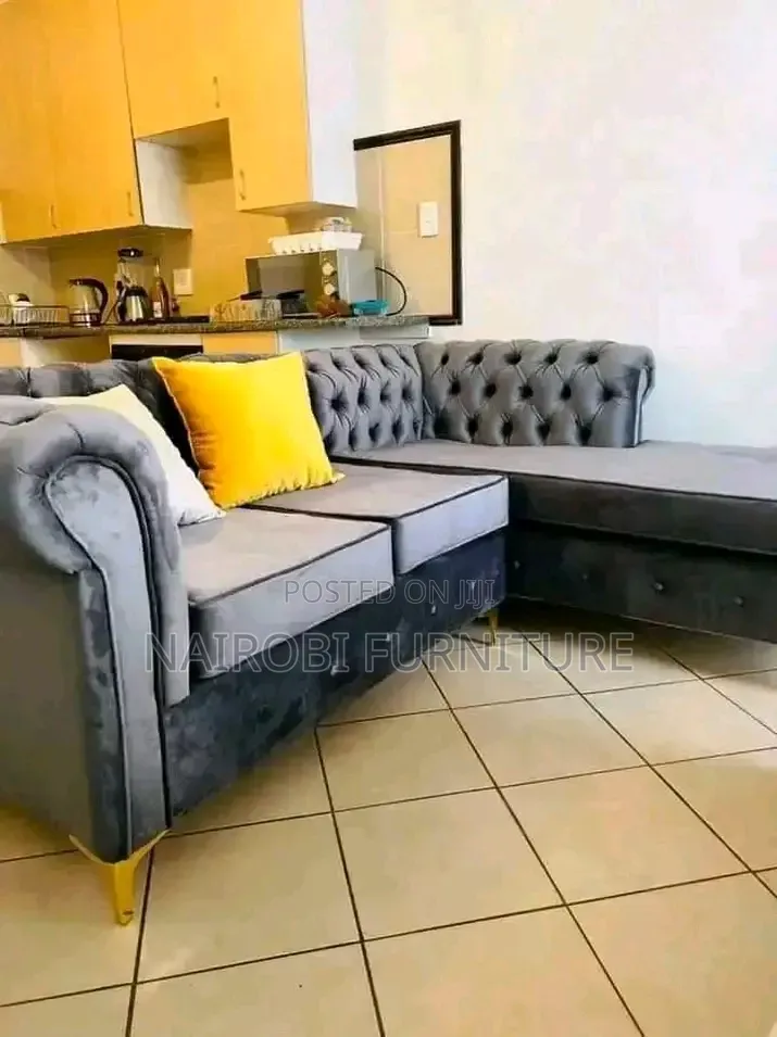 Old Timers Chesterfield Sofas