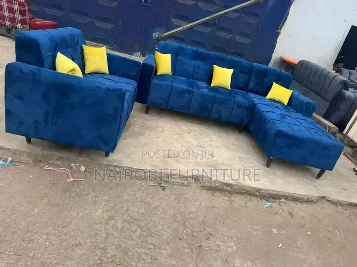 Tex Melanin Couch