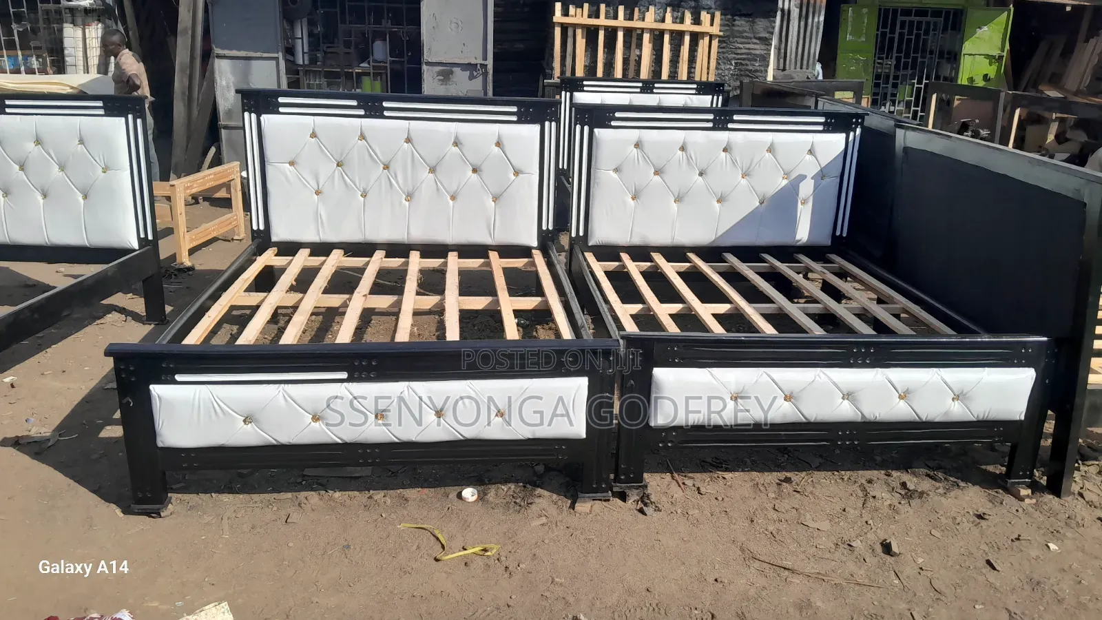 White Flame Bed White Beck in 5by6