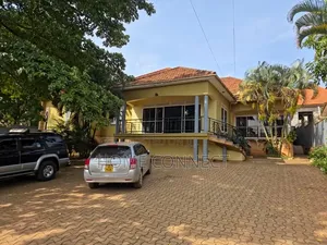 5bdrm Bungalow in Bugoloobi Luthuli, Central Division for rent