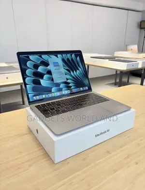Laptop Apple MacBook Air 2018 8GB Intel Core i5 SSD 256GB
