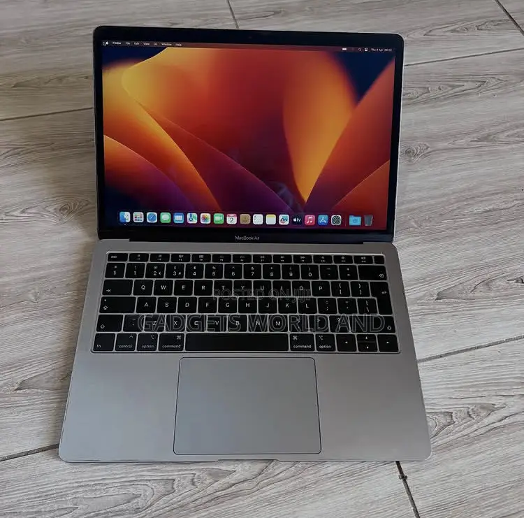 Laptop Apple MacBook Air 2019 8GB Intel Core i5 SSD 256GB