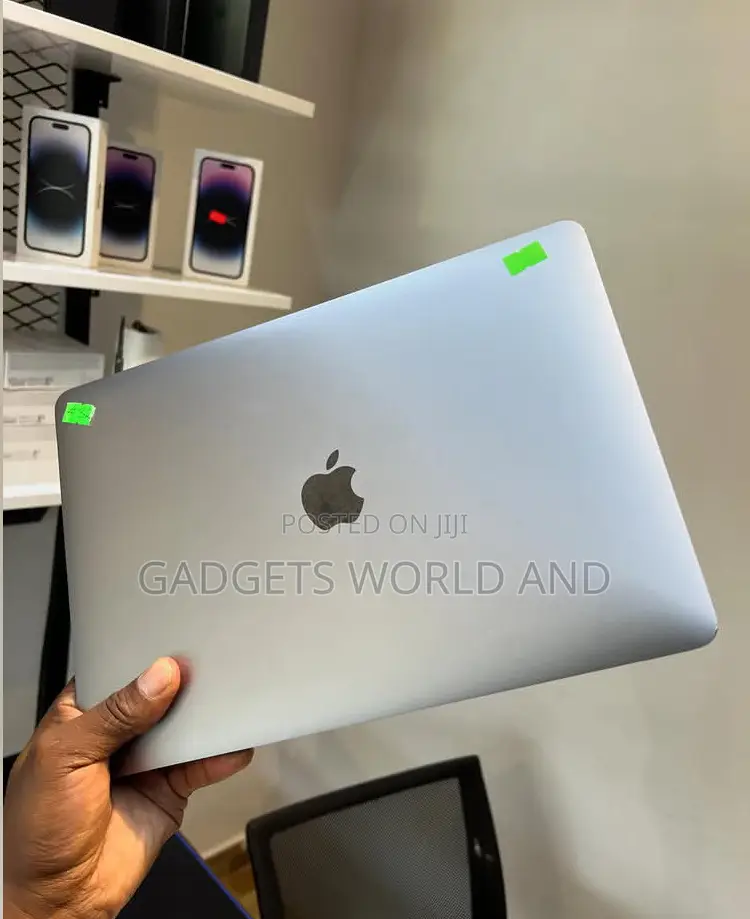 Laptop Apple MacBook Pro 2018 8GB Intel Core i5 SSD 256GB
