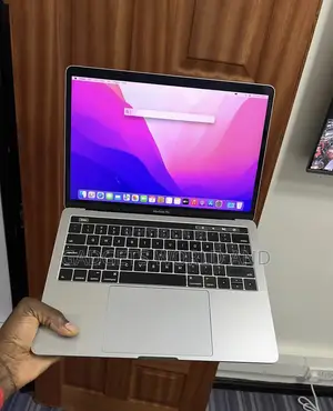 Laptop Apple MacBook Pro 2019 8GB Intel Core i5 SSD 256GB